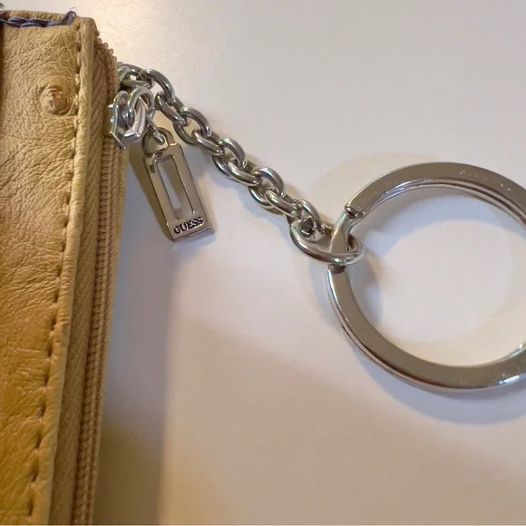 Guess Denim Blue Zipper Closure faux ostrich leather trim Keychain Coins Wallet - Picture 4 of 10